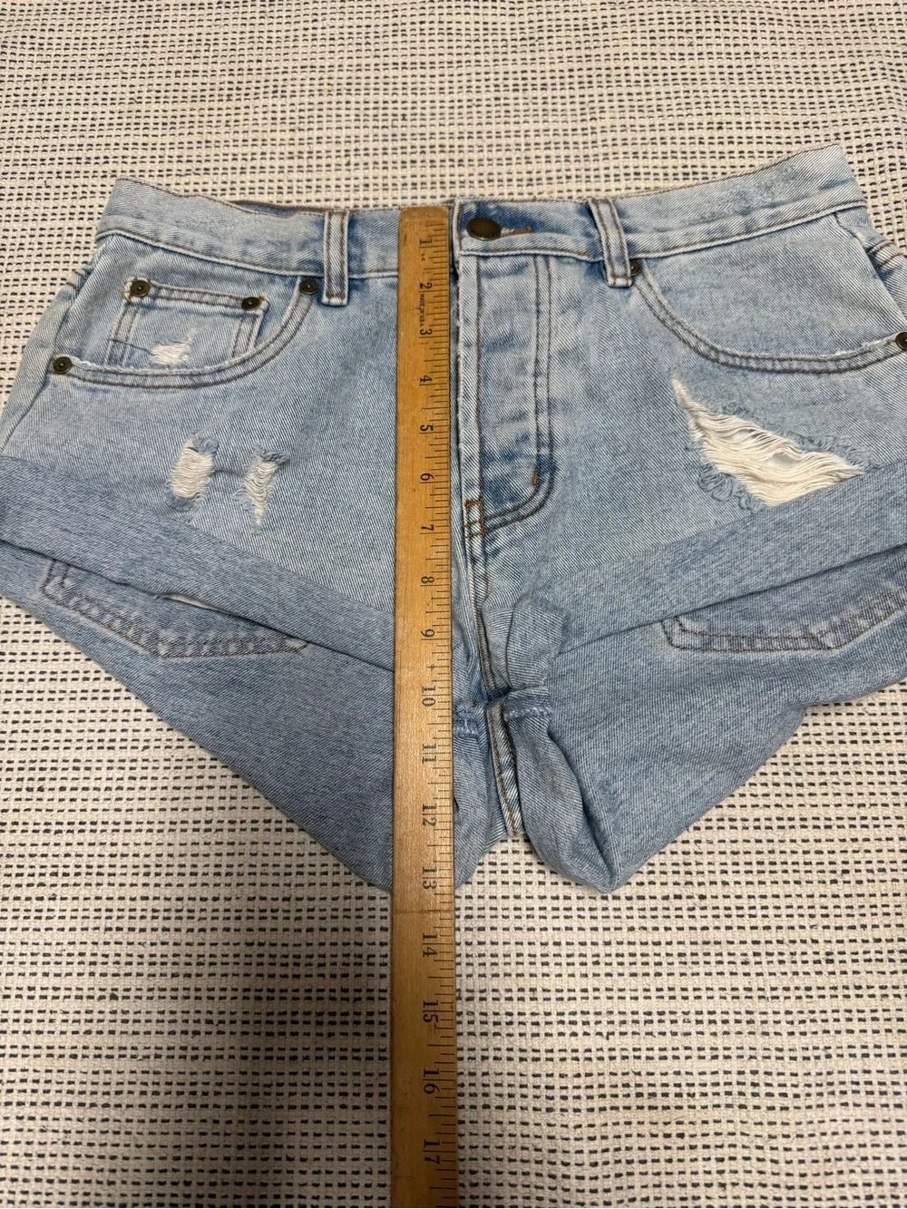 🔥🔥5/$25! Billabong Light Blue Distressed Denim Cuffed Short Shorts